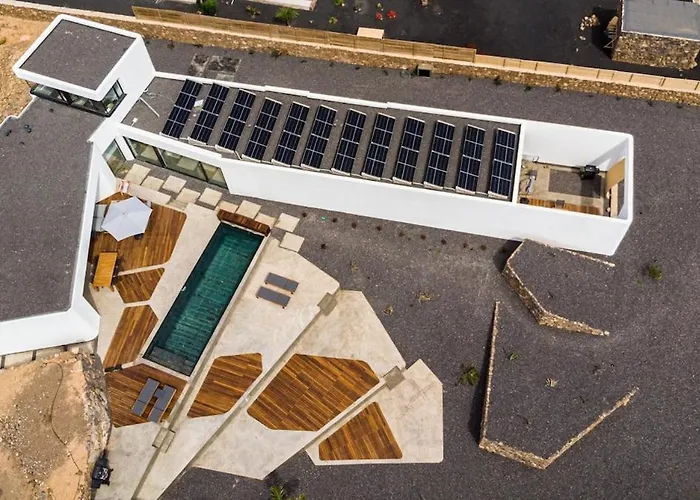 Simone - 3 - Piscine Chauffee Lajares